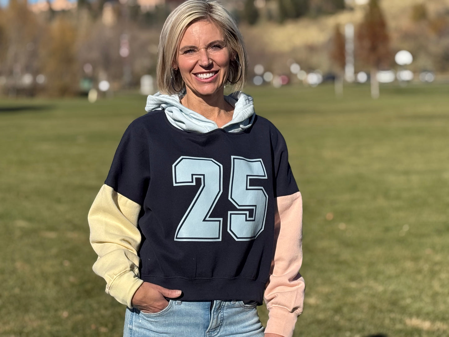 No. 25 Colorblock Cropped Hoodie